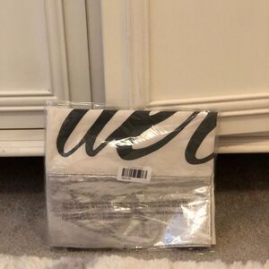 AERIE tote bag - NWT